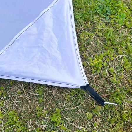 Tappetino da picnic portatile Family Pack 100% nylon, tappetino da campeggio anti-sabbia, compatto, ideale per esterni e spiaggia.