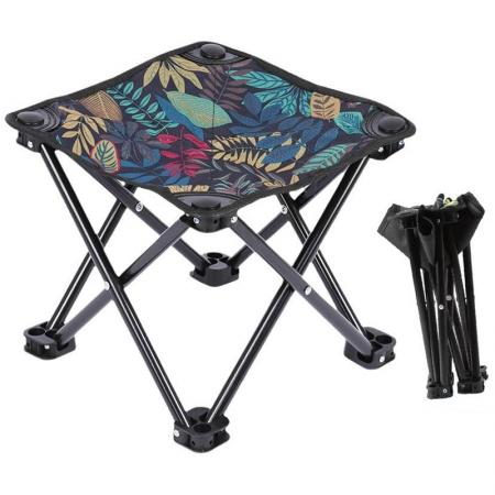 Sgabello pieghevole portatile a mano dal design moderno per esterni, campeggio, picnic, viaggio e spiaggia 