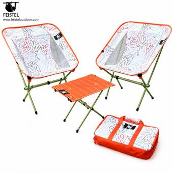 Set di mobili da esterno in alluminio 7075 con 2 sedie a mezzaluna e 1 tavolo